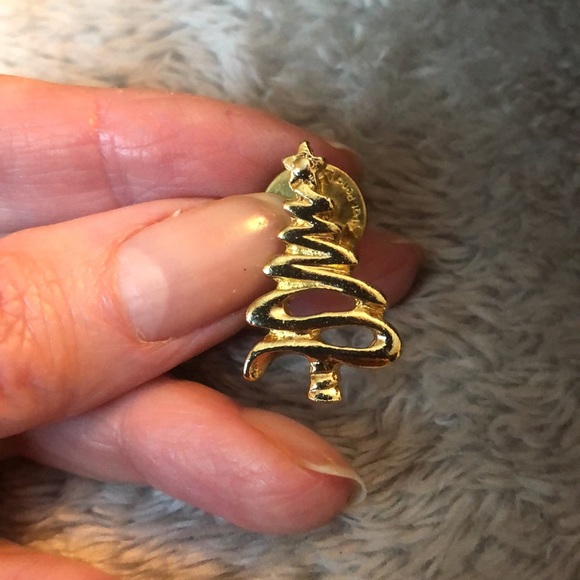 Bundle of Gold Colored Christmas Pins : Holly, Reindeer & Tree - Picture 8 of 15